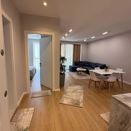 Leon Apartment Tirana